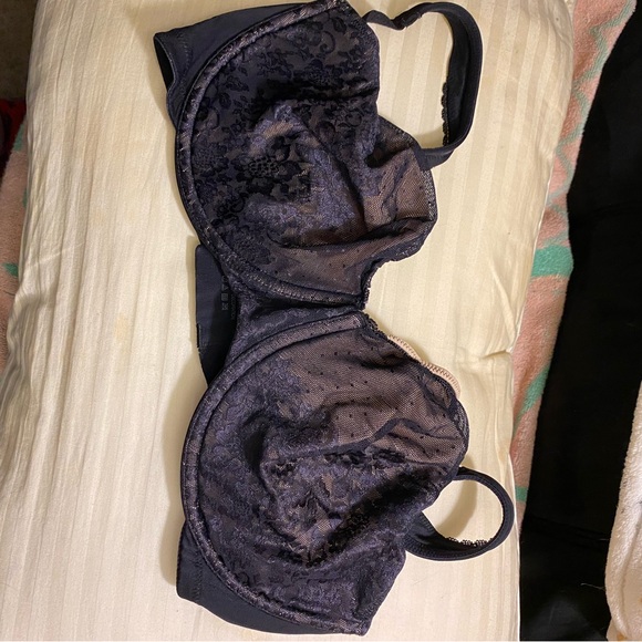 Vanity Fair Black Floral Lace Bra - Picture 1 of 2